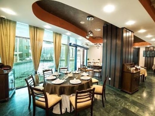 Dining room at Moise House Predeal